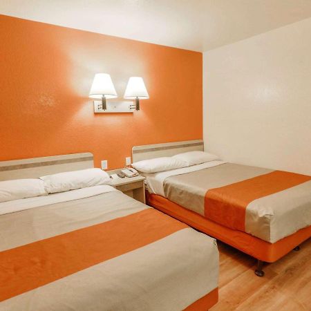 Motel 6-Huntsville, Tx Zewnętrze zdjęcie