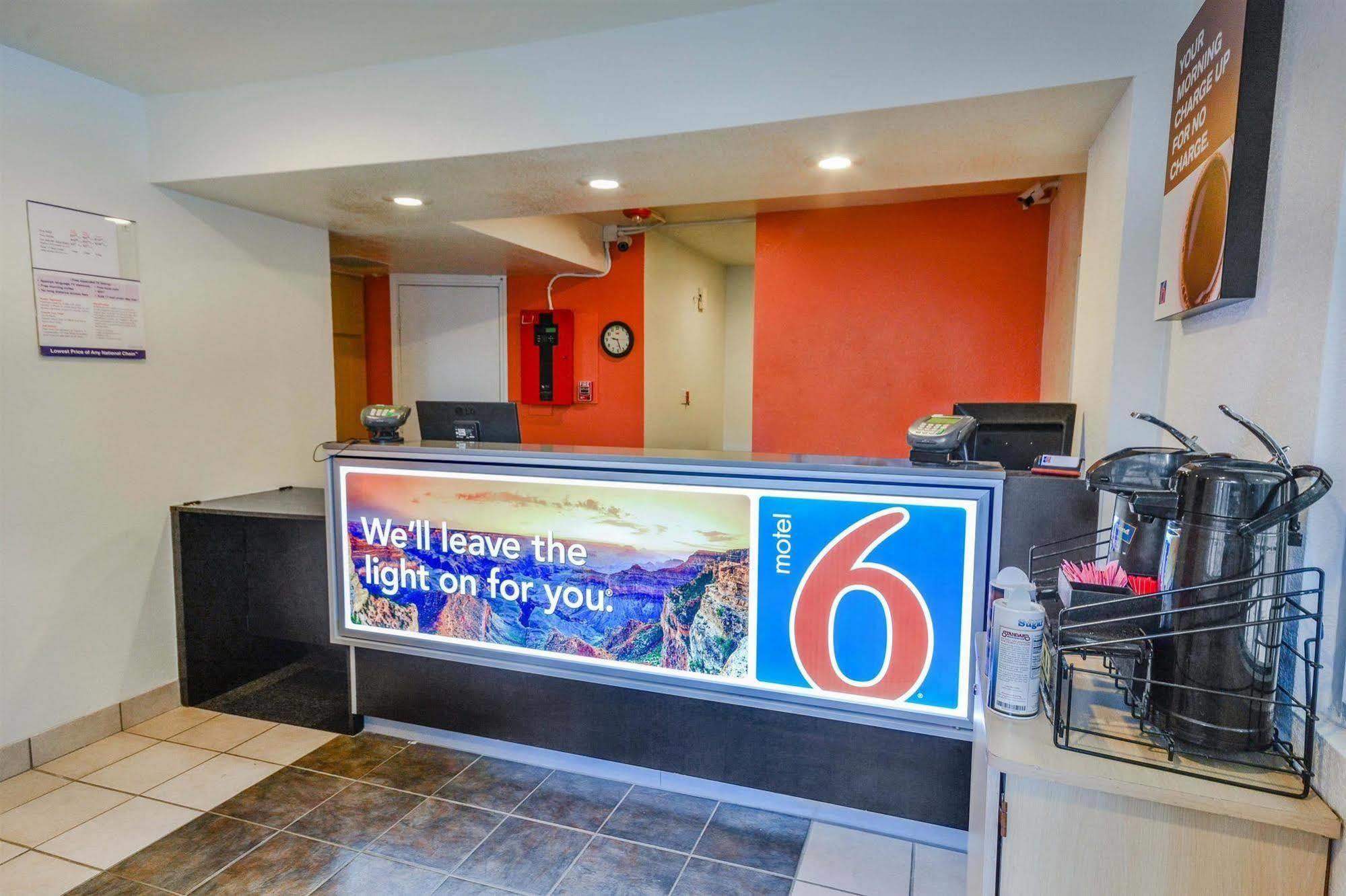 Motel 6-Huntsville, Tx Zewnętrze zdjęcie